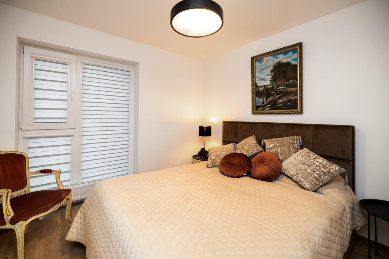 Ziedu Apartamentai Apartment Клайпеда Екстериор снимка